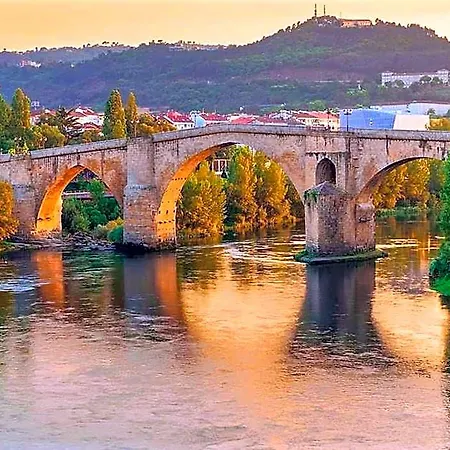 In Near Hot Springs Ξενοδοχείο 4*